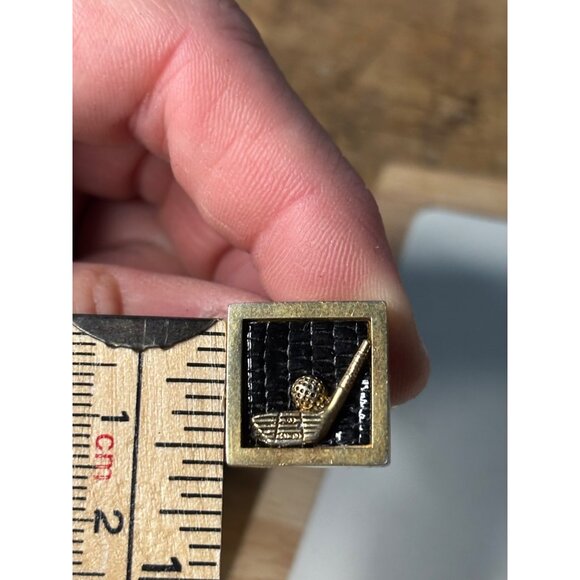 Vintage Golf-Themed Gold-Toned Cufflinks & Tie Clip Set In Black Textured Enamel - Picture 4 of 6